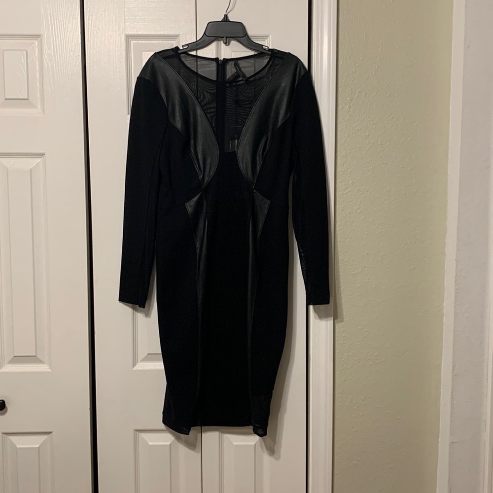 BCBG MAXAZRIA Black dress